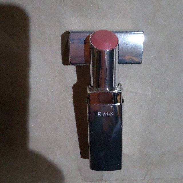 RMK(アールエムケー)のRMK イレジスティブルリップスC#07ピンクベージュ 口紅 3.8g コスメ/美容のベースメイク/化粧品(口紅)の商品写真