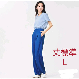 ジーユー(GU)の【新品未使用】GU カラースラックス　Lサイズ　標準丈　ブルー　パンツ(カジュアルパンツ)