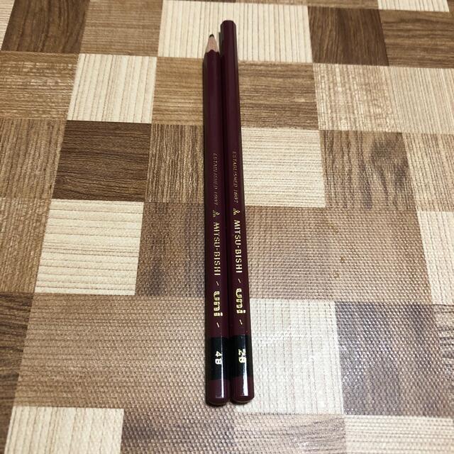 三菱鉛筆(ミツビシエンピツ)の三菱　uni 4Bと2B エンタメ/ホビーのアート用品(鉛筆)の商品写真