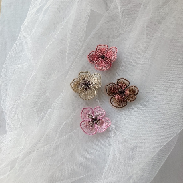 Single flower hairclip ベビーヘアクリップ