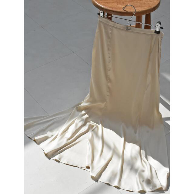 SNIDEL(スナイデル)のcara by katrin マーメイドスカート レディースのスカート(ロングスカート)の商品写真