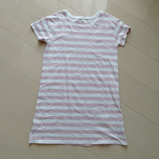 MUJI (無印良品)(ムジルシリョウヒン)の150　無印良品　Tシャツ　裾が長いタイプです キッズ/ベビー/マタニティのキッズ服女の子用(90cm~)(Tシャツ/カットソー)の商品写真