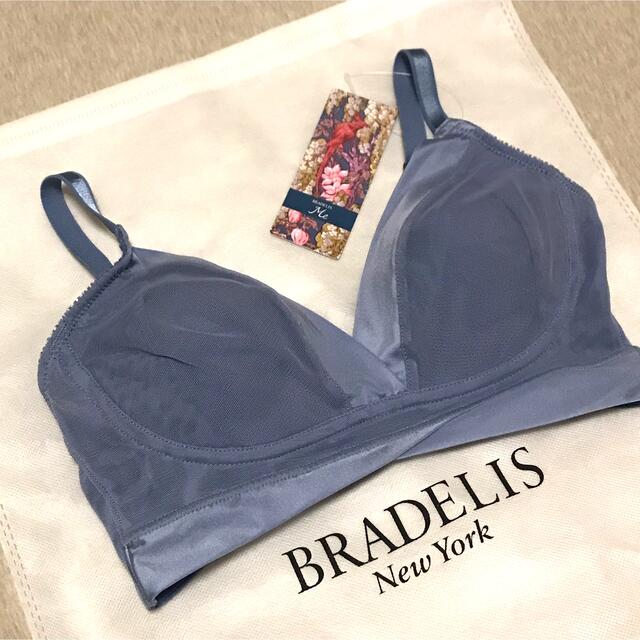 BRADELIS New York(ブラデリスニューヨーク)の【新品未使用】ブラデリス　ノンワイヤーブラ　Sサイズ ダスクブルー レディースの下着/アンダーウェア(ブラ)の商品写真