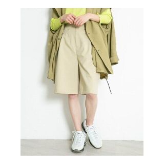 ケービーエフ(KBF)の【BEIGE】サイドベルトハーフパンツ(その他)