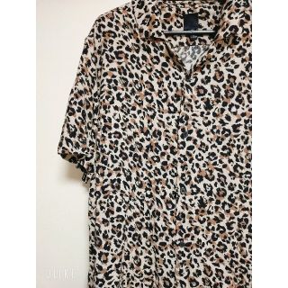 エイチアンドエム(H&M)のH&M　レオパード柄　シャツ　メンズ(シャツ)