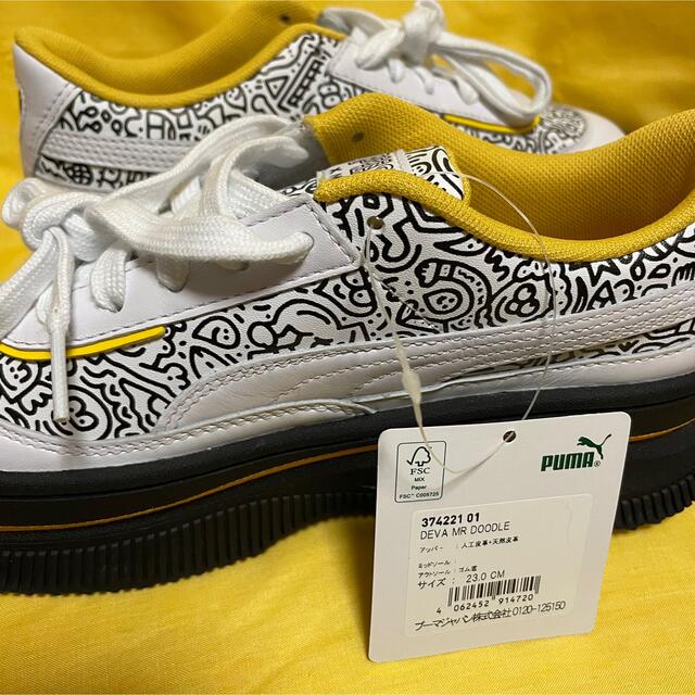 PUMA(プーマ)の【新品】PUMA×MR DOODLEコラボスニーカー【23cm】 レディースの靴/シューズ(スニーカー)の商品写真