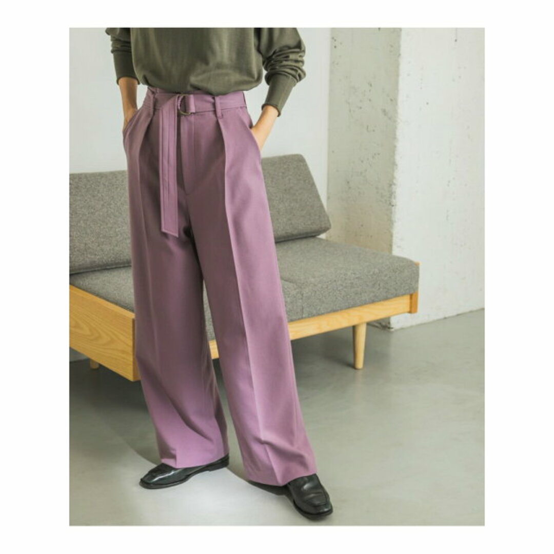 URBAN RESEARCH(アーバンリサーチ)の【MAUVE】ベルト付きタックパンツ レディースのパンツ(その他)の商品写真