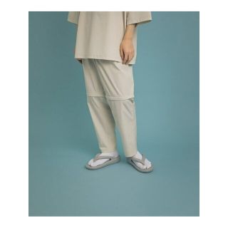 センスオブプレイスバイアーバンリサーチ(SENSE OF PLACE by URBAN RESEARCH)の【BEIGE】Uiscel ドライ2WAYテーパードパンツ(その他)