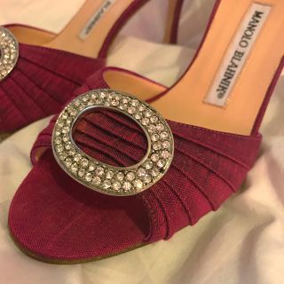 MANOLO BLAHNIK - マノロブラニク❁オープントゥパンプスの通販 by yai