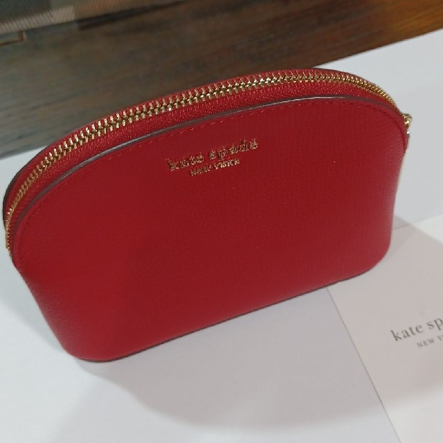 kate spade new york(ケイトスペードニューヨーク)の【新品】kate spade　ポーチ レディースのファッション小物(ポーチ)の商品写真