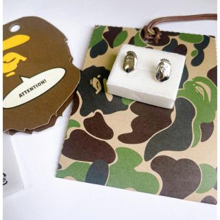 アベイシングエイプ(A BATHING APE)の未使用 A BATHING APE ピアス (ピアス(両耳用))