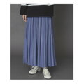 【BLUE】フェイクレザープリーツスカート