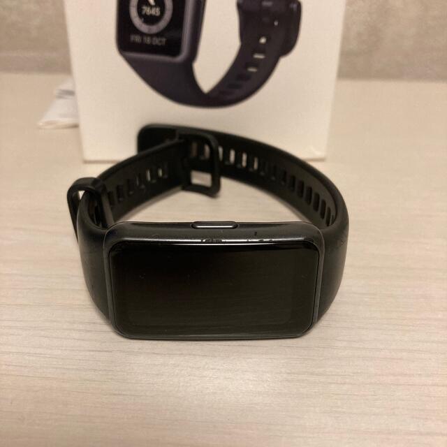 HUAWEI(ファーウェイ)の専用、中古　HUAWEI Band 6 スマホ/家電/カメラのスマホ/家電/カメラ その他(その他)の商品写真