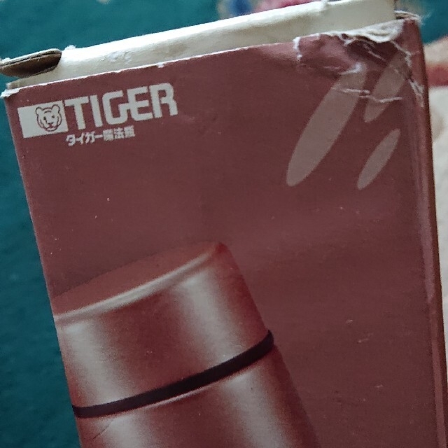 TIGER(タイガー)のあっ君ママ専用タイガー水筒500ml新品未使用 インテリア/住まい/日用品のキッチン/食器(タンブラー)の商品写真