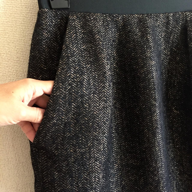 TOMORROWLAND(トゥモローランド)のトゥモローランド♡上質素材ツィード膝丈スカート レディースのスカート(ひざ丈スカート)の商品写真