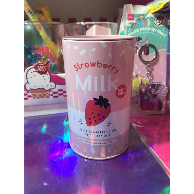 苺ミルク貯金箱　ピンク エンタメ/ホビーのおもちゃ/ぬいぐるみ(キャラクターグッズ)の商品写真