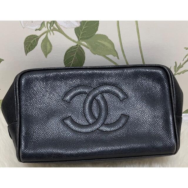 お出かけに‼️ 美品✨CHANEL シャネル✨デカロゴポーチ✨