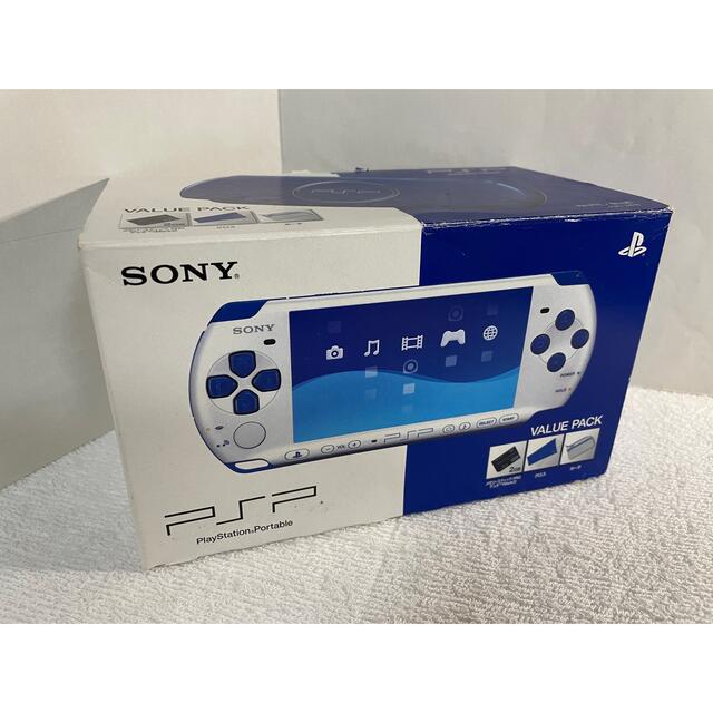 PlayStation Portable(プレイステーションポータブル)のレア PSP-3000(PSPJ-30018) バリューパック ホワイト/ブルー エンタメ/ホビーのゲームソフト/ゲーム機本体(携帯用ゲーム機本体)の商品写真