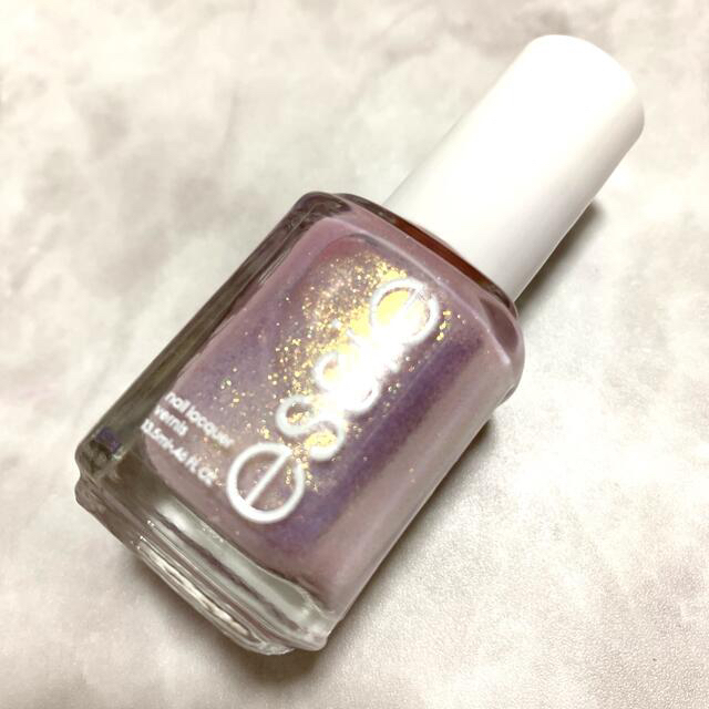 Essie(エッシー)のessie OPI ポリッシュ2点 コスメ/美容のネイル(マニキュア)の商品写真