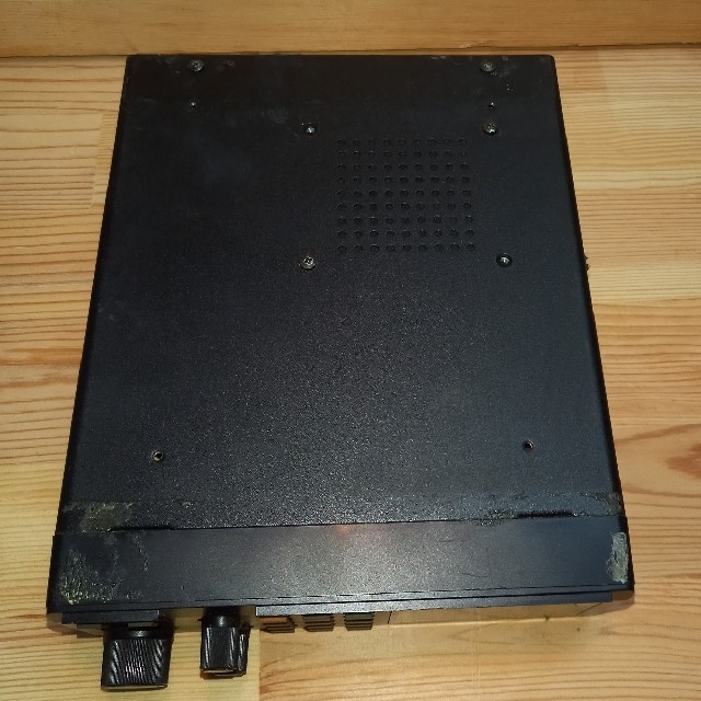 アイコムICOM　IC-R100  (500～1800Mz受信 エンタメ/ホビーのテーブルゲーム/ホビー(アマチュア無線)の商品写真
