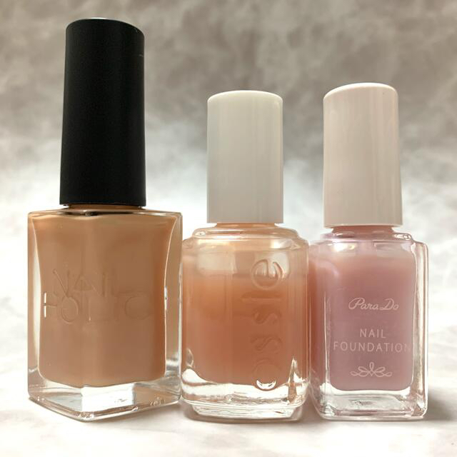 Essie(エッシー)のessie パラドゥ ネイルホリック Dior 802 コスメ/美容のネイル(マニキュア)の商品写真