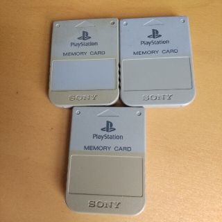 ソニー(SONY)の動作確認・データ削除済★PS1用SONY純正メモリーカード3枚セット(その他)