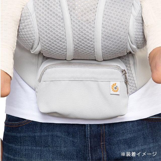 Ergobaby(エルゴベビー)のエルゴベビー オムニブリーズ　ブラック キッズ/ベビー/マタニティの外出/移動用品(抱っこひも/おんぶひも)の商品写真