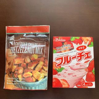 ハウスショクヒン(ハウス食品)のプレッツェル&ナッツミックス、フルーチェイチゴ(菓子/デザート)