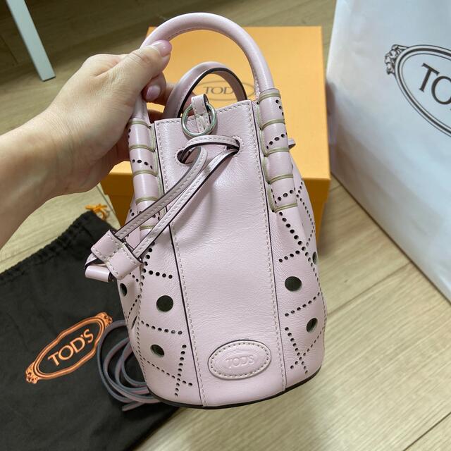 TOD'S(トッズ)の明日まで価格　TODS マイクロバケットバッグ レディースのバッグ(ショルダーバッグ)の商品写真