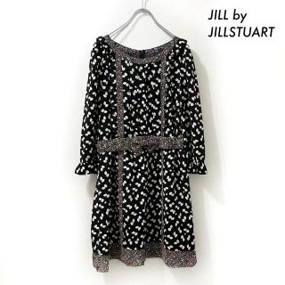 ジルバイジルスチュアート(JILL by JILLSTUART)のJILL by JILLSTUART★花柄 長袖ワンピース ベルト付き ブラック(ひざ丈ワンピース)