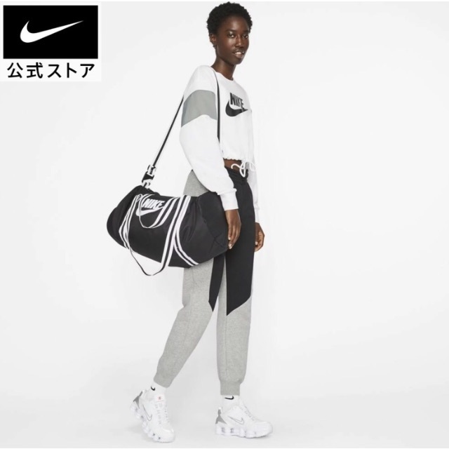 NIKE(ナイキ)の新品　ナイキ ヘリテージ ダッフルバッグ　ボストンバッグ レディースのバッグ(ボストンバッグ)の商品写真