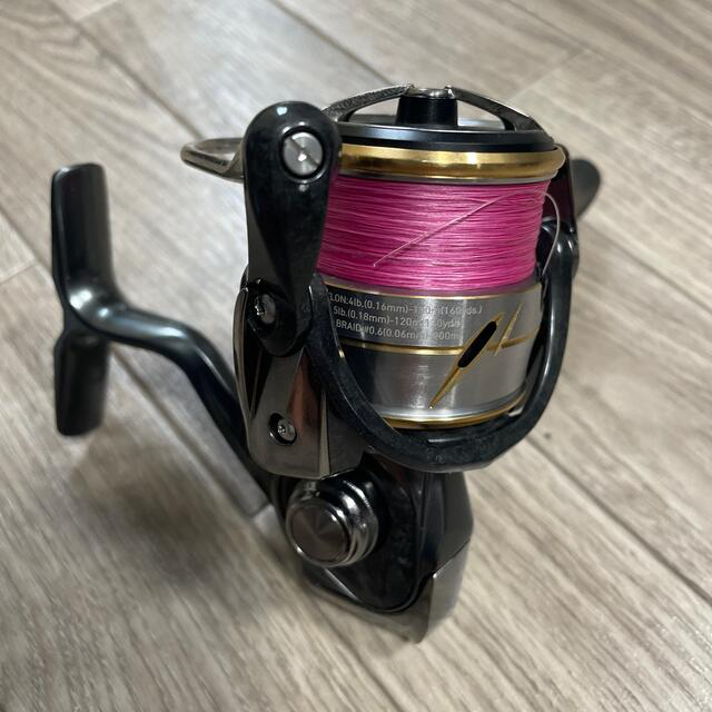 DAIWA(ダイワ)のダイワ　20 ルビアスlt　2500 XH-S スポーツ/アウトドアのフィッシング(リール)の商品写真