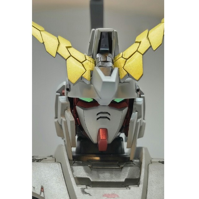 ガンプラ　ユニコーンガンダム　ヘッドディスプレイ　塗装済（パール塗装）　完成品 | フリマアプリ ラクマ