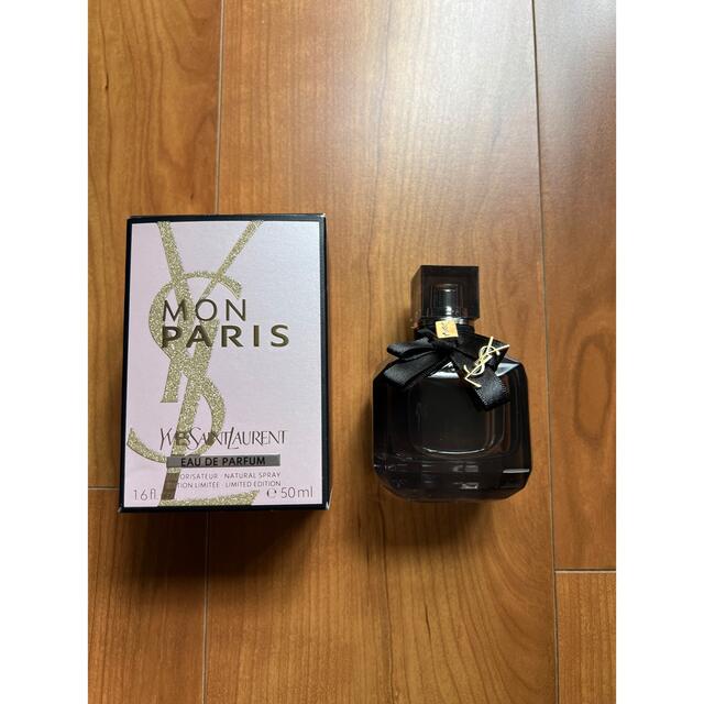 Yves Saint Laurent Beaute(イヴサンローランボーテ)の【値下げ・新品】イヴ・サンローラン モン パリ オーデパルファム 50mL コスメ/美容の香水(香水(女性用))の商品写真