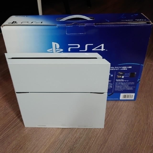 PlayStation4(プレイステーション4)のSONY PlayStation4 本体 CUH-1100AB02 エンタメ/ホビーのゲームソフト/ゲーム機本体(家庭用ゲーム機本体)の商品写真