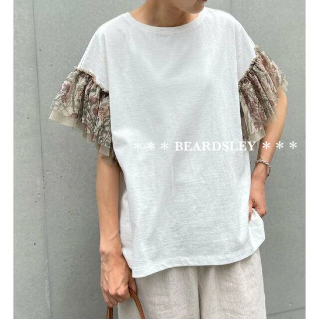 【新発売】 BEARDSLEY - 22000円 BEARDSLEY ビアズリー  花プリント チュール Tシャツ Tシャツ(半袖+袖なし)