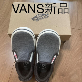 ヴァンズ(VANS)のVANS 新品　靴(スニーカー)