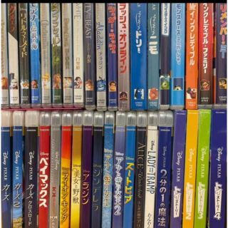 国内正規品　新品未再生　ディズニーＤVD・ブルーレイ１６００円〜２４００円(アニメ)