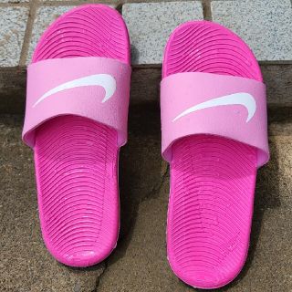 ナイキ(NIKE)のNIKE＊サンダル(サンダル)