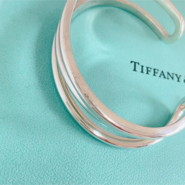 Tiffany & Co.(ティファニー)の希少TIFFANY&Co. ティファニー ダイアゴナルバングル レディースのアクセサリー(ブレスレット/バングル)の商品写真