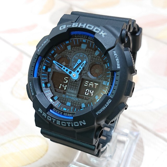 美品【CASIO／G-SHOCK】アナデジ メンズ腕時計GA-100-1A2JF