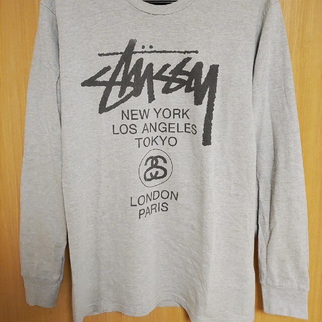 WORLD TOUR長袖TシャツMサイズ灰色グレー黒STUSSY大都市ロンT | フリマアプリ ラクマ