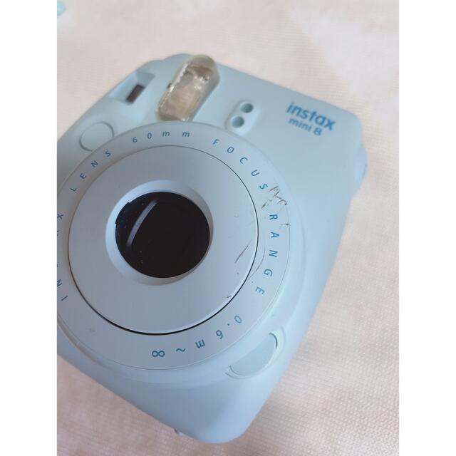 富士フイルム(フジフイルム)のチェキ instax mini8 スマホ/家電/カメラのカメラ(フィルムカメラ)の商品写真