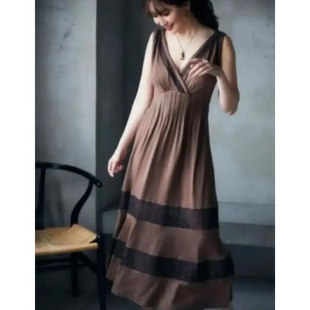 herlipto Lace-trimmed Jersey Long Dress herlipto Lace-trimmed Jersey Long Dress