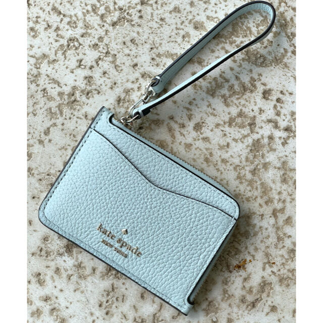 新品】KATE SPADE ポーチ　小物入れ　ゴールド　⭐︎箱付き