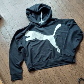 プーマ(PUMA)の専用です。PUMAパーカーSサイズ(パーカー)