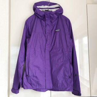 パタゴニア(patagonia)の新品 パタゴニア トレントシェルジャケット パープル メンズXS(マウンテンパーカー)