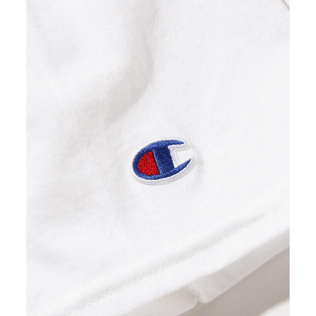 Champion(チャンピオン)の【新品】×【大人気】ゆるだぼ チャンピオン tシャツ 白T ホワイト 王道 メンズのトップス(Tシャツ/カットソー(半袖/袖なし))の商品写真