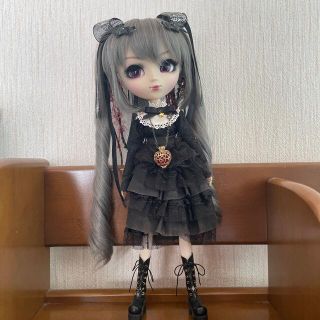 プーリップ　カスタムドール　ゴシックヴァンパイア(人形)