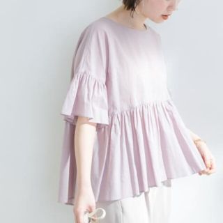 アーバンリサーチロッソ(URBAN RESEARCH ROSSO)の新品・タグ付き♡コットンボイル切替ギャザーブラウス　アーバンリサーチロッソ(シャツ/ブラウス(半袖/袖なし))